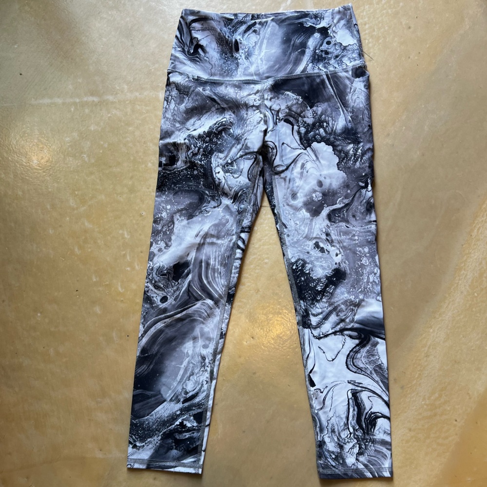 Noli size small leggings